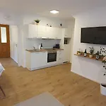 Weingut & Lenhard Apartment
