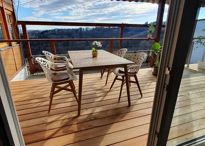 Weingut & Lenhard Langaberg