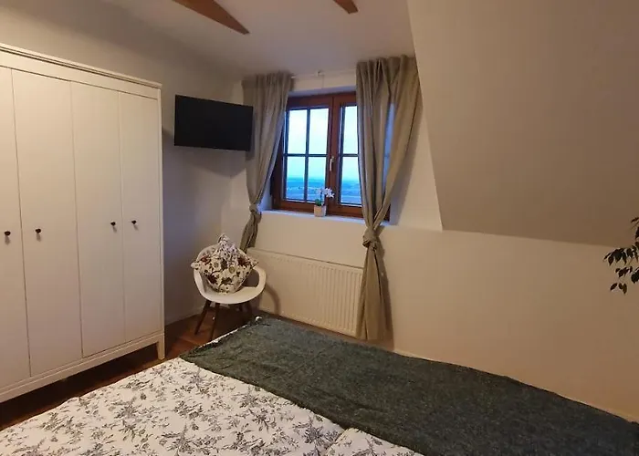 Weingut & Lenhard Langaberg